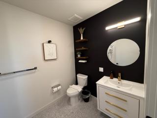 NYC View, Free Parking, 2bath - 6