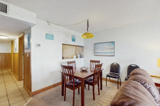 Holiday Towers 501 - 4