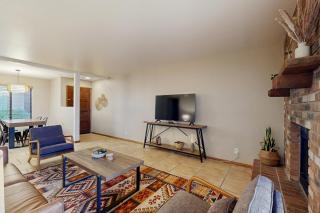 Red Horizon Hideaway - 3