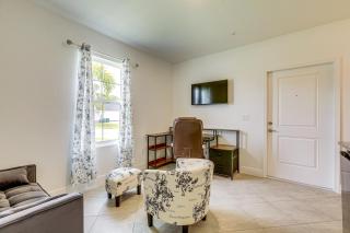 Beach-Hop and Golf! Port St Lucie Apt with Shared Yard - 5