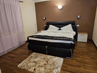 Caprioara Room's - 4