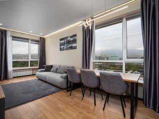 Meridian Apartments - 0