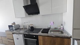 Pearl Island Apartment - 9
