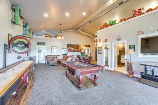 Private Hot Tub and Game Room Keenesburg Getaway! - 4