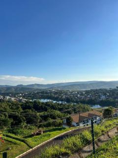 Linda Casa de 3 Quartos com suíte no Condomínio em Escarpas - 2