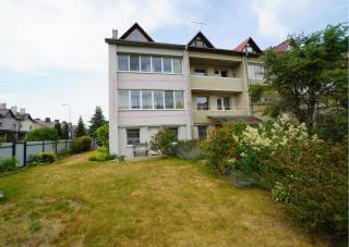 Cozy Apartment Near Forest - 5