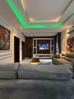 ARIA - Elegant 2-Bed at Vintage Heights, Ikate - 6