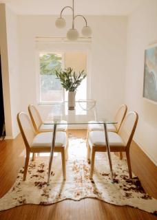 Mid-Century Modern Elegance in Hollywood with Parking - 4