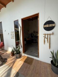 Tropical Villa with Private Pool Just Minutes from El Tunco Villa Oya #2 Boho Chic Escape, El Tunco, Surf Yoga - 3