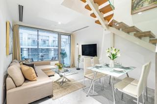 Private Rooftop Jacuzzi - Duplex - Masdar City - 9