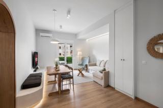 Luxurious & Stylish 2BR Apartment 2 min from Metro, Piraeus Center - 7