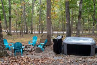 Dog-Friendly w Hot Tub, Fire Pit & River Access - 6