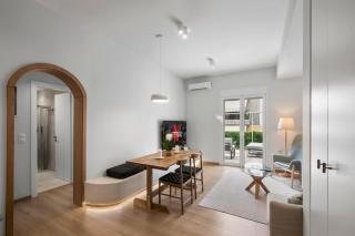 Luxurious & Stylish 2BR Apartment 2 min from Metro, Piraeus Center - 0