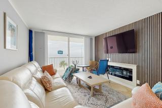 Sand Castle I 603 - 7