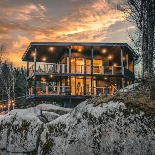 Tricera - Panoramic View near Quebec City - 0