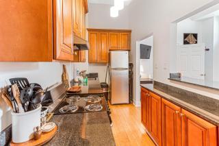 State Street Escape by Lucky Savannah - 3