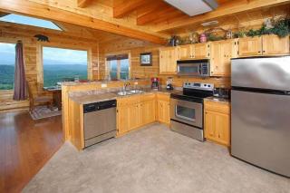 On Eagles Wings - Outdoor Hot Tub with Breathtaking Views, Game Room + Community Pool Access! - 1
