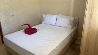 Luxurious 2 bdrm Apartment in marina S24402 - 1