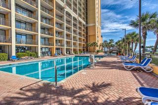Balcony and Resort Perks Myrtle Beach Escape - 8