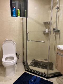 Newly furnished 2Br 2Ba Walking bd pool and gym Urban Oasis Lavington - 1