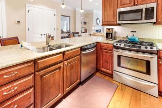 Editor's Cut by Lucky Savannah - 2