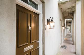 Lynwood Collection on Forsyth 12B by Lucky Savannah - 7