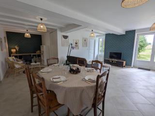 Gîte charentais rénové au calme avec parking et jardin privatif - FR-1-653-281 - 8