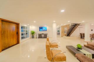 Encanto Mansion - 6BR Luxury Villa Near Walled City - 8