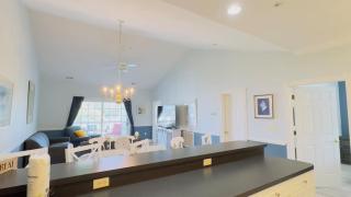 Top-Floor 2BR Condo with Elevator Golf & Beach - 5