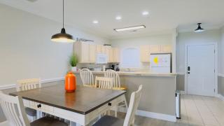 Spacious 2BR Condo First Floor Retreat - 5