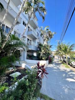 Cobertura com Amplo Espaço Externo e Jardim - 3