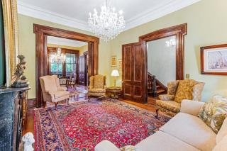 Rue Townhouse by Lucky Savannah - 5