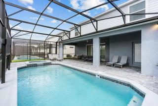 Brand NEW 08 Bedrooms At Windsor Cay - 2