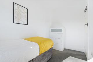 Spenny Homestay - Monthly & Weekly Stays - 2