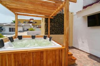 3 Bedroom Luxury Villa - Minutes to Walled City - 5
