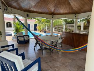 Spacious Beach House with Pool in Gated Community - 9
