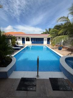 Spacious Beach House with Pool in Gated Community - 8
