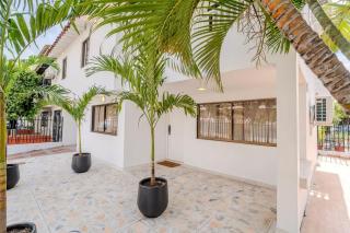 5 Bedroom Amazing Villa Minutes to Walled City - 9