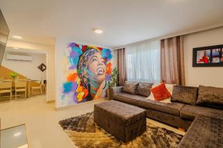 5 Bedroom Amazing Villa Minutes to Walled City - 1