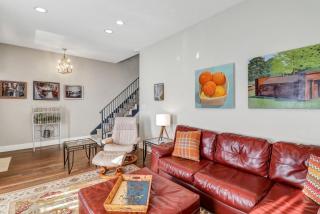 Savannah Drawing Room by Lucky Savannah - 3