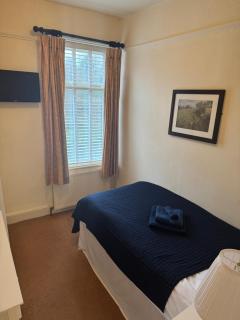 The Woodland's Hotel - 8