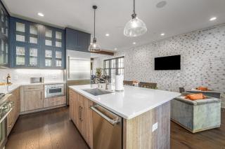 Savannah Sunrise by Lucky Savannah - 3