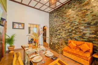 7BR Walled City Diamond Villa - Rooftop Heated Jacuzzi - 8