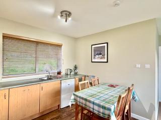 Ash, Birch and Rowan Self Catering Cabins - 2