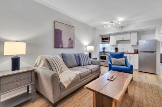 Lynwood Collection on Forsyth 4B by Lucky Savannah - 8