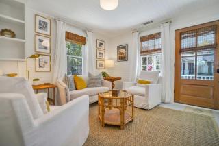 Fishermen's Cottage by Lucky Savannah - 8