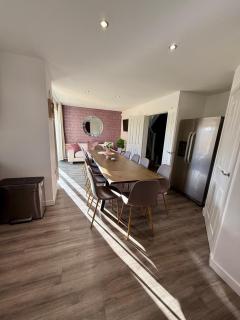 Elysian Escape, modern 5 bedroom house, sleeps 12 - 7