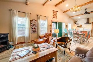 Blessed Sweet Cabin - 0