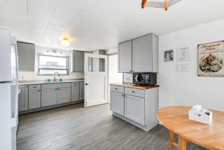 Walk to Beach and Harbor Spacious Westport Apt! - 1