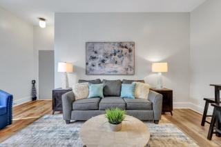 Modern Retreat by Lucky Savannah - 7